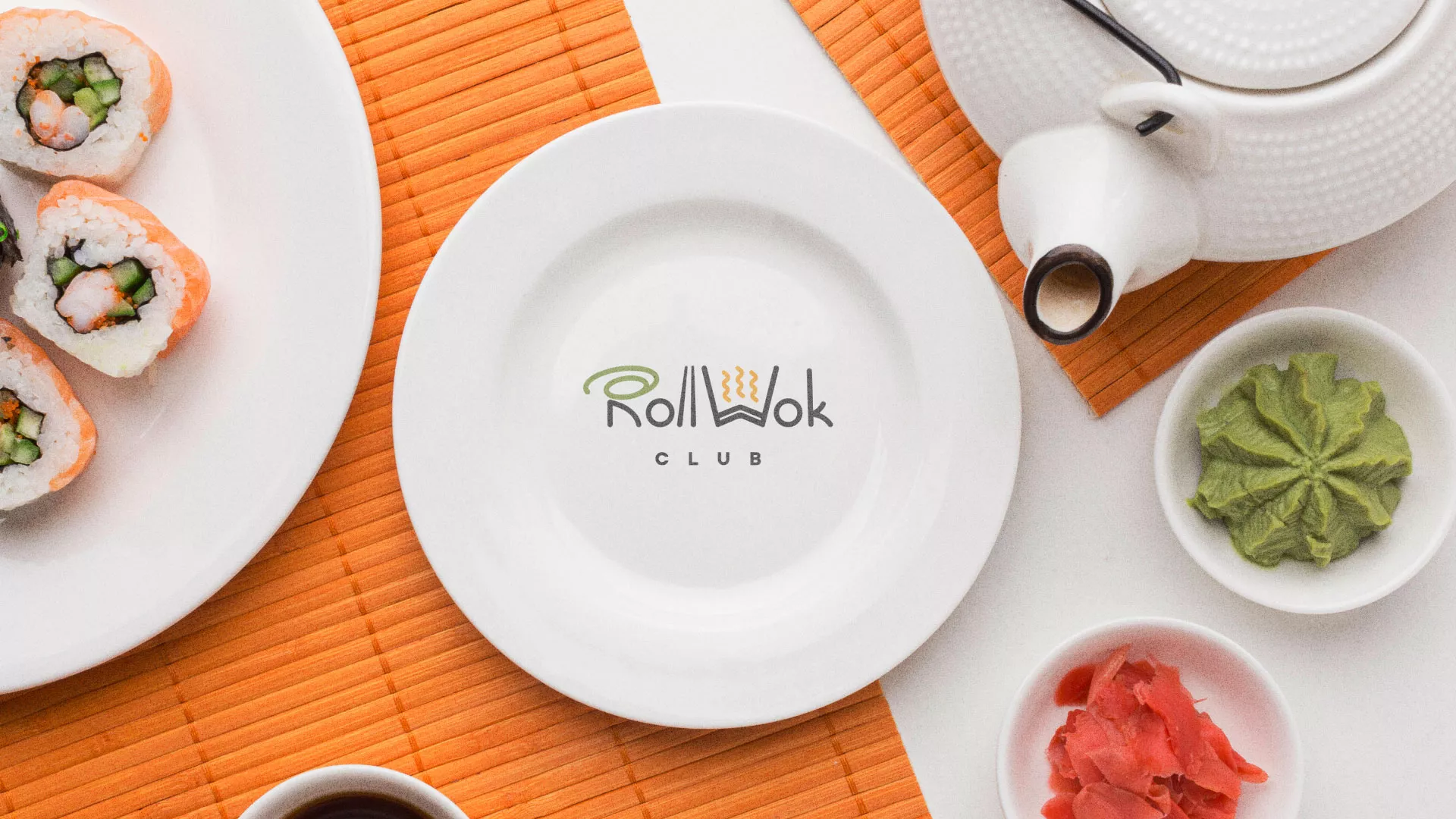 Разработка логотипа и фирменного стиля суши-бара «Roll Wok Club» в Абазе